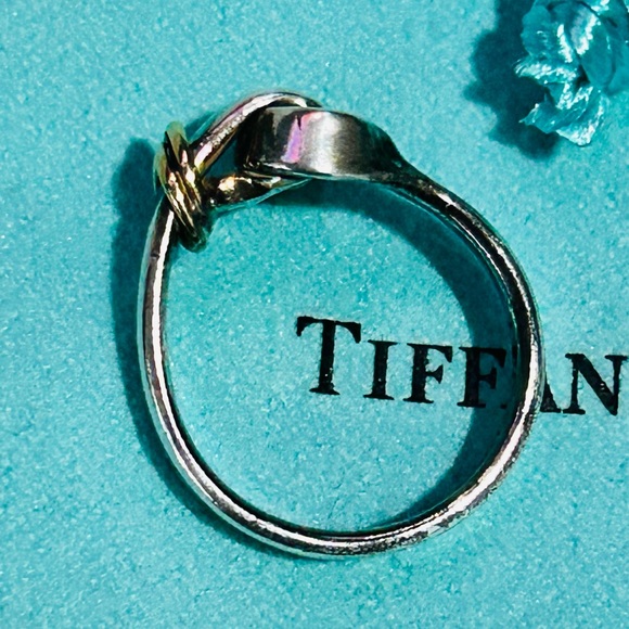 Tiffany & Co. Vintage 750 Gold 925 Sterling Silver Hook & Eye Ring - Size 4.5 - Picture 6 of 9